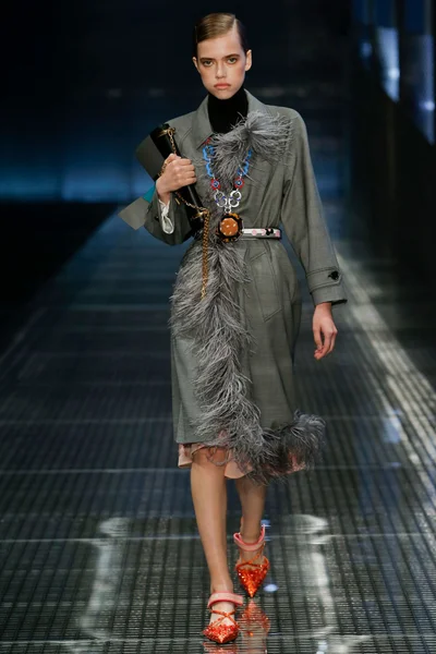 Look 47